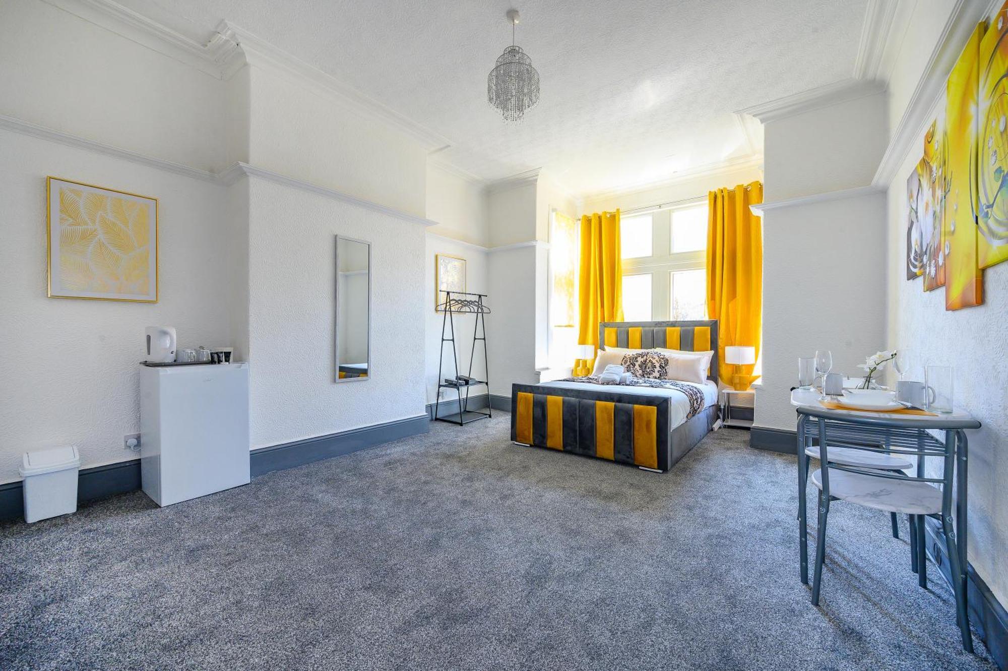 -Rf7H- For Your Relaxed & Cosy Free Parking Leeds  Ngoại thất bức ảnh